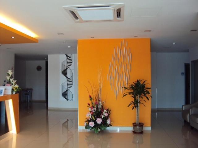 Gm City Hotel Klang Esterno foto