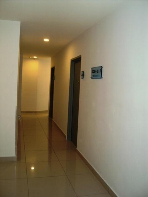 Gm City Hotel Klang Esterno foto